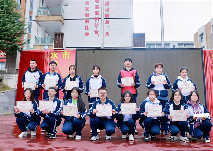 1699868224115041.jpg a68097ae5ba8aa6ace84a4913edf743.jpg