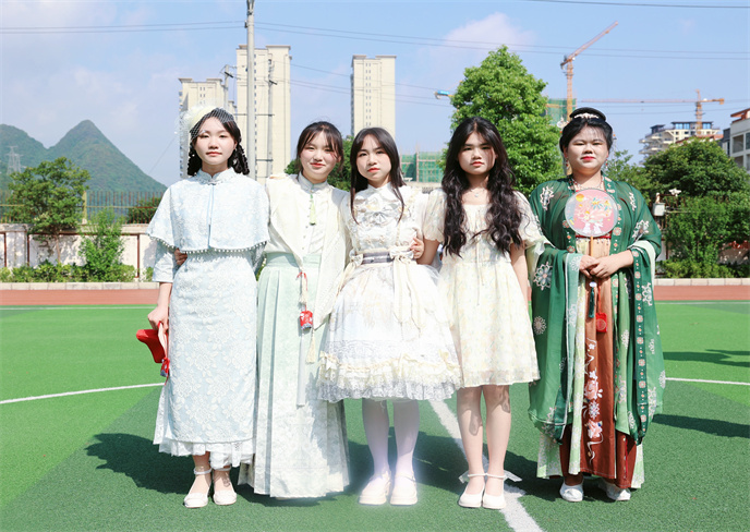 1718243520650511.jpg 3d3925236c692055e480ae00f48868e.jpg