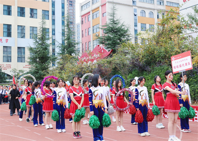 1732585727219548.jpg 7596d0de4ac42d07cefbb2b7bbe3e63.jpg