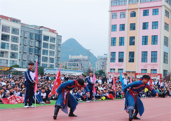 1732586027961674.jpg 013e7d73c44ef31dbff0e4e4d8908ea.jpg