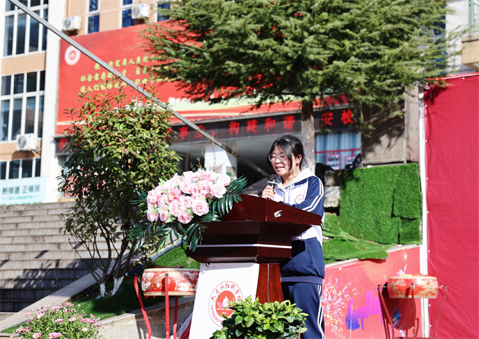 1741158432992571.jpg 1239e6020c4943f8efdc578e37554d1.jpg