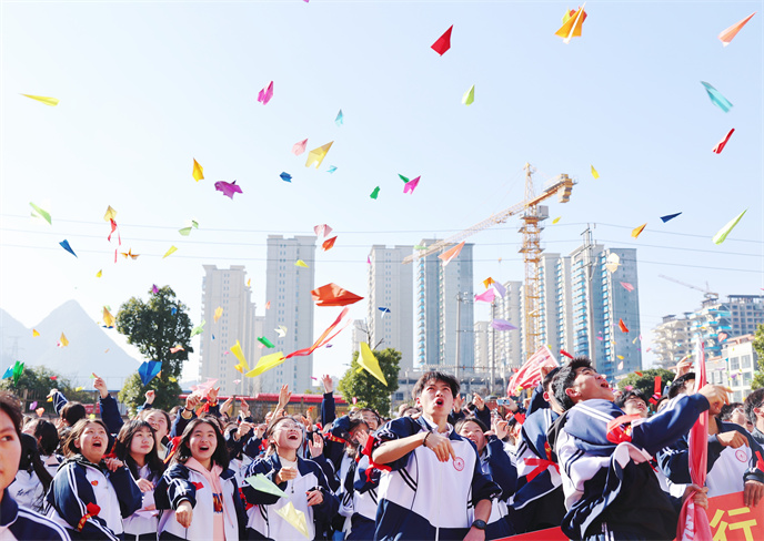 1741158540109877.jpg 4b277a9bfb5b72a18cdf4612d5a599e.jpg